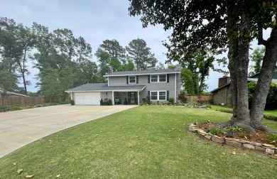 Beautifully Renovated 4-Bedroom Home on Golf Course in Country on Idabel Country Club in Oklahoma - for sale on GolfHomes.com, golf home, golf lot