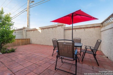Welcome Home to this beautifully appointed 3 bedroom 2.5 on The Club at Sonterra in Texas - for sale on GolfHomes.com, golf home, golf lot