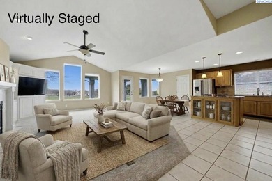 Are you ready to live your dream on the green? This beautiful on Canyon Lakes Golf Course in Washington - for sale on GolfHomes.com, golf home, golf lot