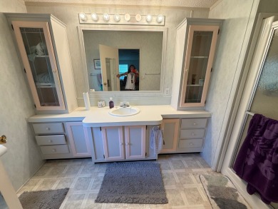 Move in ready at a great price!! This 2 bed, 2 bath home is on Whisperwood Golf Course in Florida - for sale on GolfHomes.com, golf home, golf lot
