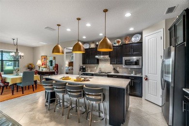 This 2BR/2BA DiVosta Summerwood model is Crafted for Comfort & on Bent Pine Golf Club in Florida - for sale on GolfHomes.com, golf home, golf lot