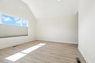 Come see this beautiful home on the first green at Fairway on Fairway Village Golf and Country Club in Washington - for sale on GolfHomes.com, golf home, golf lot