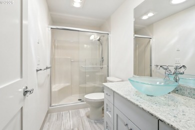 Come see this beautiful home on the first green at Fairway on Fairway Village Golf and Country Club in Washington - for sale on GolfHomes.com, golf home, golf lot