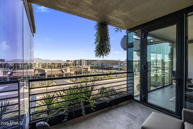 Perfectly positioned on the fifth floor, this impeccable on Kierland Golf Club in Arizona - for sale on GolfHomes.com, golf home, golf lot