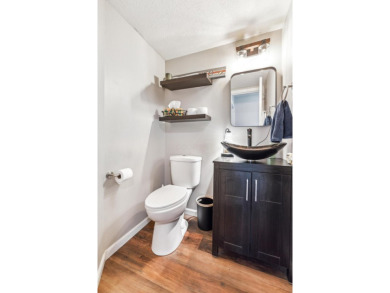Welcome home to this spacious 3 bedroom, 2.5 half bathroom home on Turnberry Golf Course in Ohio - for sale on GolfHomes.com, golf home, golf lot