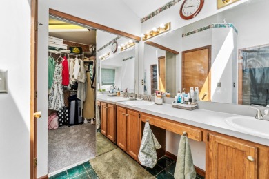 Welcome home to this spacious 3 bedroom, 2.5 half bathroom home on Turnberry Golf Course in Ohio - for sale on GolfHomes.com, golf home, golf lot