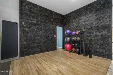 Perfectly positioned on the fifth floor, this impeccable on Kierland Golf Club in Arizona - for sale on GolfHomes.com, golf home, golf lot