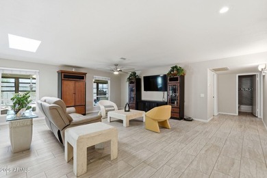 Beautifully remodeled, move-in-ready home in the active adult on Cottonwood Country Club in Arizona - for sale on GolfHomes.com, golf home, golf lot
