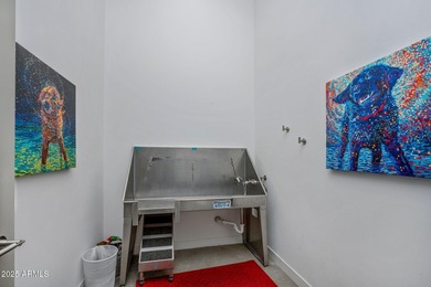 Perfectly positioned on the fifth floor, this impeccable on Kierland Golf Club in Arizona - for sale on GolfHomes.com, golf home, golf lot