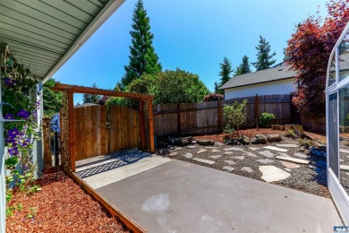 179 Hurricane Ridge Drive on SunLand Golf and Country Club in Washington - for sale on GolfHomes.com, golf home, golf lot