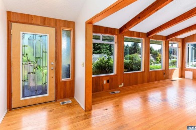 179 Hurricane Ridge Drive on SunLand Golf and Country Club in Washington - for sale on GolfHomes.com, golf home, golf lot