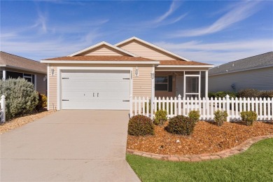 Welcome to this lovely 2-bedroom, 2-bath, Colony model patio on Pennbrooke Fairways in Florida - for sale on GolfHomes.com, golf home, golf lot