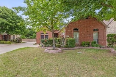 Beautiful home in a gated community with easy access to a golf on Thorntree Country Club in Texas - for sale on GolfHomes.com, golf home, golf lot