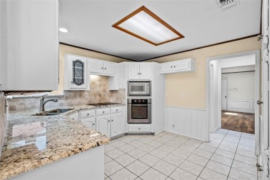 MORE UPDATES DONE. Welcome to this beautifully updated 4 bed, 3 on Sherrill Park Golf Course in Texas - for sale on GolfHomes.com, golf home, golf lot