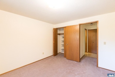 Enjoy easy living in this charming, nicely updated, 2 bed, 2 on SunLand Golf and Country Club in Washington - for sale on GolfHomes.com, golf home, golf lot