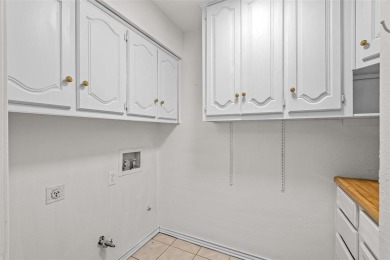 MORE UPDATES DONE. Welcome to this beautifully updated 4 bed, 3 on Sherrill Park Golf Course in Texas - for sale on GolfHomes.com, golf home, golf lot