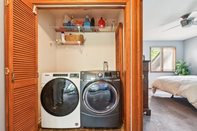 Discover this inviting home in a golf course community! Enjoy on Poplar Creek Country Club in Illinois - for sale on GolfHomes.com, golf home, golf lot