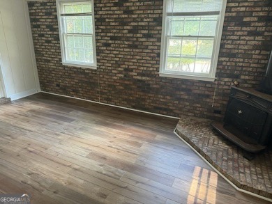 Charming 3BR/2BA Brick Ranch in Prime Peachtree City Location! on Canongate At Flat Creek Club in Georgia - for sale on GolfHomes.com, golf home, golf lot