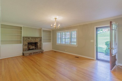 This all brick rancher with a finished basement is only minutes on Concord Golf Club in Tennessee - for sale on GolfHomes.com, golf home, golf lot