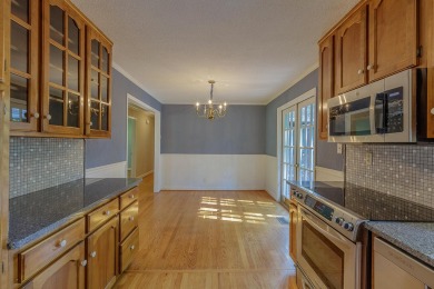 This all brick rancher with a finished basement is only minutes on Concord Golf Club in Tennessee - for sale on GolfHomes.com, golf home, golf lot