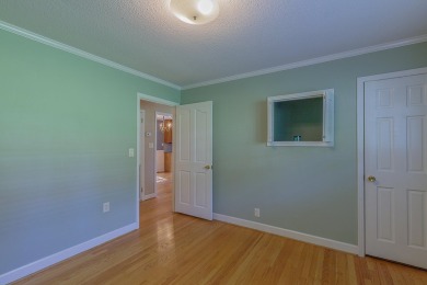This all brick rancher with a finished basement is only minutes on Concord Golf Club in Tennessee - for sale on GolfHomes.com, golf home, golf lot