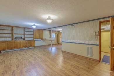 This all brick rancher with a finished basement is only minutes on Concord Golf Club in Tennessee - for sale on GolfHomes.com, golf home, golf lot