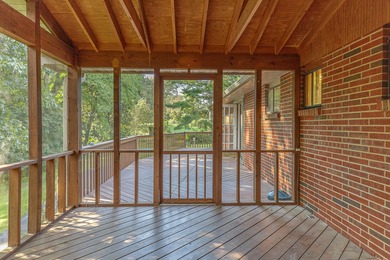 This all brick rancher with a finished basement is only minutes on Concord Golf Club in Tennessee - for sale on GolfHomes.com, golf home, golf lot