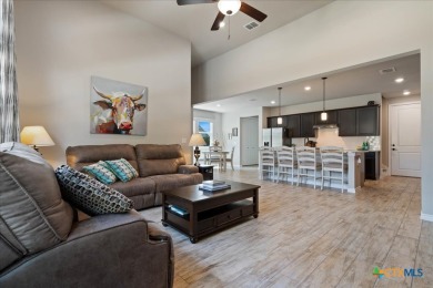 Luxurious 2-story condo in the highly sought-after Kissing Tree on Kissing Tree Golf Club in Texas - for sale on GolfHomes.com, golf home, golf lot
