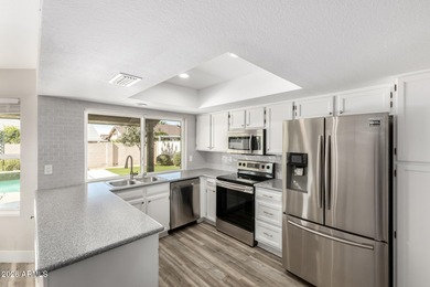 Gorgeous Luxury Living in Fountain of the Sun! Floorplan Remodel on Fountain of the Sun Country Club in Arizona - for sale on GolfHomes.com, golf home, golf lot