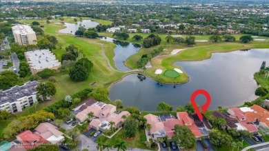 Stunning Golf Course Villa with lake views and prime amenities on Bonaventure Country Club in Florida - for sale on GolfHomes.com, golf home, golf lot