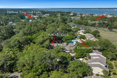Beautifully updated 2BR end-unit townhome in one of Sea Pines' on Harbour Town Golf Links in South Carolina - for sale on GolfHomes.com, golf home, golf lot