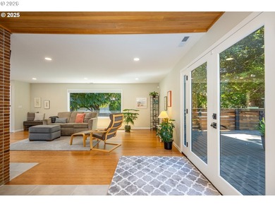 Discover timeless design and modern comfort in this stunning on  in Oregon - for sale on GolfHomes.com, golf home, golf lot