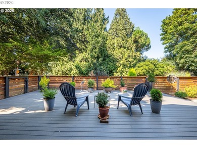 Discover timeless design and modern comfort in this stunning on  in Oregon - for sale on GolfHomes.com, golf home, golf lot