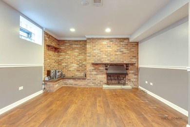 A rare opportunity to own a home in a City with a suburban on Edgebrook Golf Course in Illinois - for sale on GolfHomes.com, golf home, golf lot
