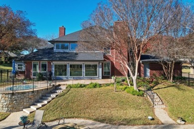 Golf course living at it's finest. Beautiful home with 4 on Grand Oaks Golf Club in Texas - for sale on GolfHomes.com, golf home, golf lot