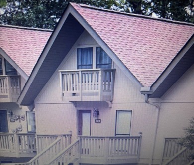 Live where every day feels like a getaway! This charming villa on Keowee Key Golf and Country Club in South Carolina - for sale on GolfHomes.com, golf home, golf lot