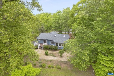 Welcome to this charming 3/2 home tucked away on a quiet on Lake Monticello Golf Course in Virginia - for sale on GolfHomes.com, golf home, golf lot