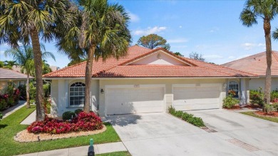 Beautiful well maintained Furnished 3 bedroom 2 full bathroom on Champions Club at Summerfield in Florida - for sale on GolfHomes.com, golf home, golf lot