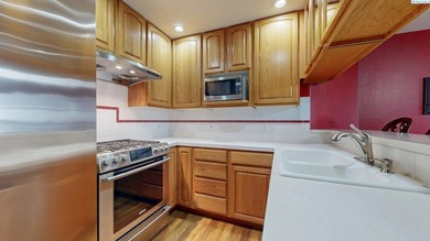 Tee up your next chapter right on Sun Willows Golf Course! This on Sun Willows in Washington - for sale on GolfHomes.com, golf home, golf lot