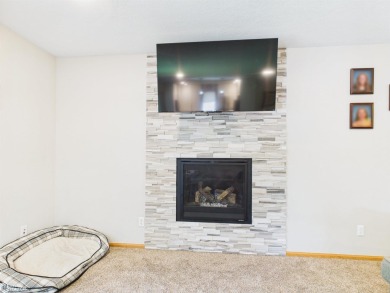 Charming walk-out ranch nestled in a family-friendly on Edmundson Golf Course in Iowa - for sale on GolfHomes.com, golf home, golf lot