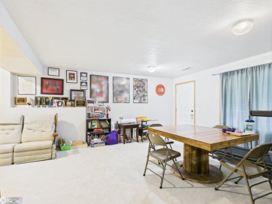 Charming walk-out ranch nestled in a family-friendly on Edmundson Golf Course in Iowa - for sale on GolfHomes.com, golf home, golf lot