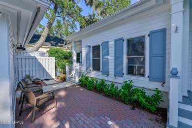 Wonderfully maintained home nestled in a quiet cul-de-sac and on Dataw Island Club in South Carolina - for sale on GolfHomes.com, golf home, golf lot
