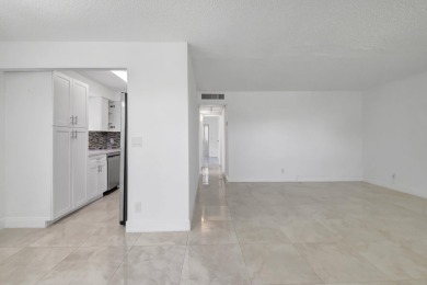 Beautifully updated first-floor unit in the sought-after Kings on Kings Point Golf - Executive in Florida - for sale on GolfHomes.com, golf home, golf lot