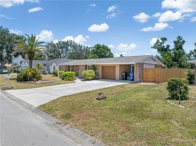 Under contract-accepting backup offers. Move-in ready, this on Venice East Golf Club in Florida - for sale on GolfHomes.com, golf home, golf lot