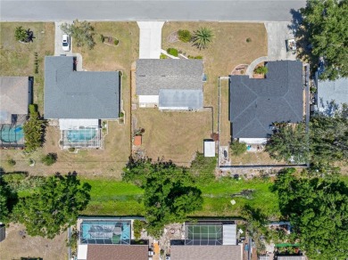 Under contract-accepting backup offers. Move-in ready, this on Venice East Golf Club in Florida - for sale on GolfHomes.com, golf home, golf lot
