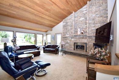 Stunning, contemporary house in Sunland, on premier lot with on SunLand Golf and Country Club in Washington - for sale on GolfHomes.com, golf home, golf lot