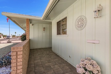 Recently painted, updated and back for sale! Charming 3-bed on Sun City Lakes West and East in Arizona - for sale on GolfHomes.com, golf home, golf lot