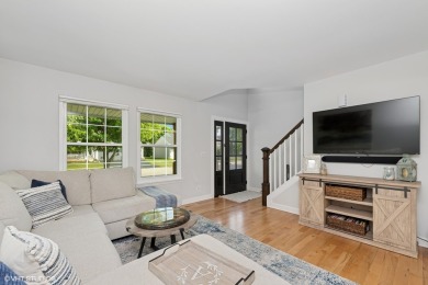 Looking for a home where you can *just move in*? Look no further on Lakemoor Golf Course in Illinois - for sale on GolfHomes.com, golf home, golf lot