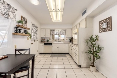 Recently painted, updated and back for sale! Charming 3-bed on Sun City Lakes West and East in Arizona - for sale on GolfHomes.com, golf home, golf lot