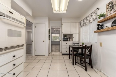 Recently painted, updated and back for sale! Charming 3-bed on Sun City Lakes West and East in Arizona - for sale on GolfHomes.com, golf home, golf lot